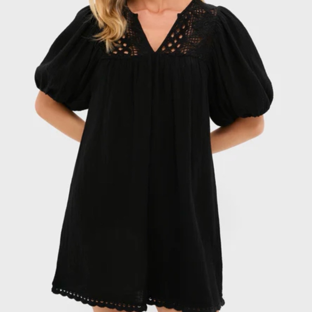 Tuckernuck Hyacinth House Black Crochet Diana Mini Dress Sz M Gauze Cotton. NWT
